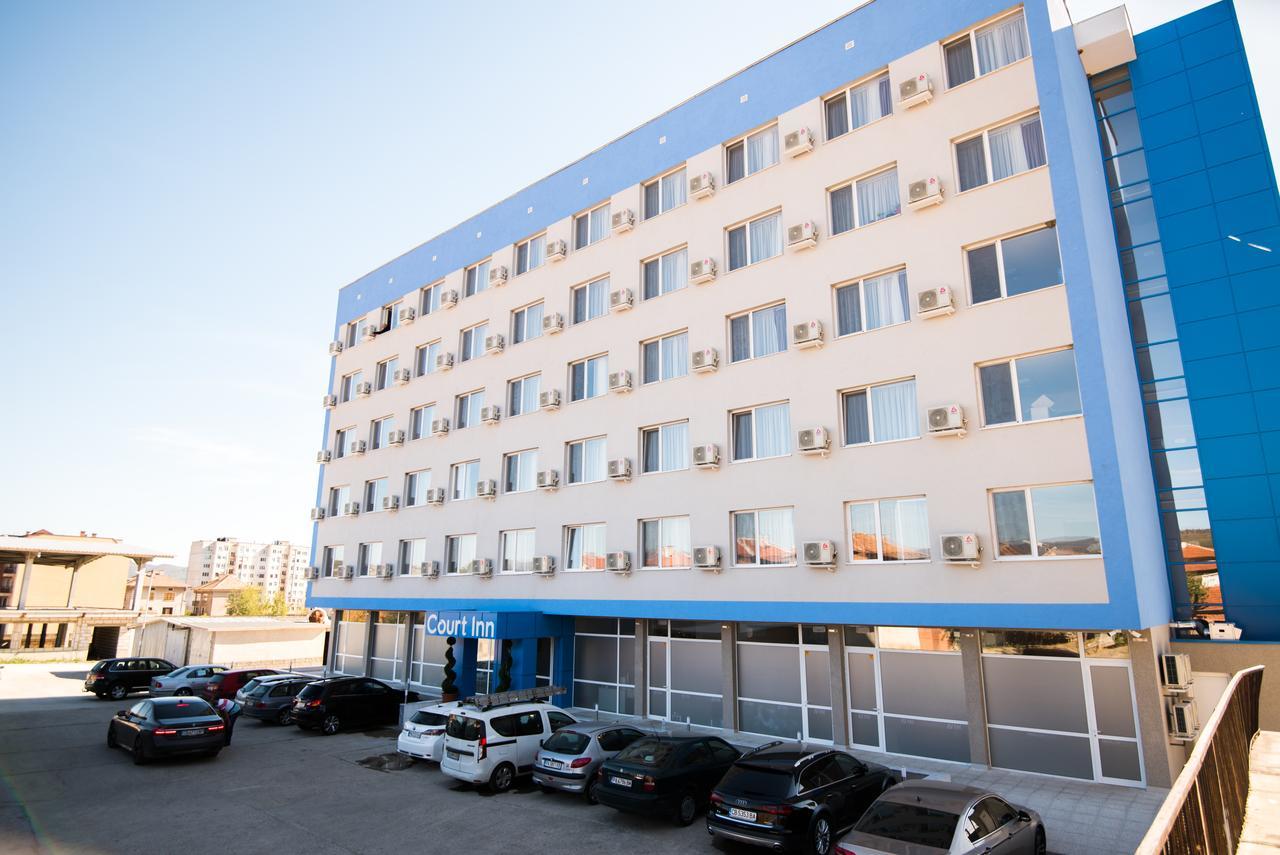 Court Inn Panagjurište Exteriér fotografie