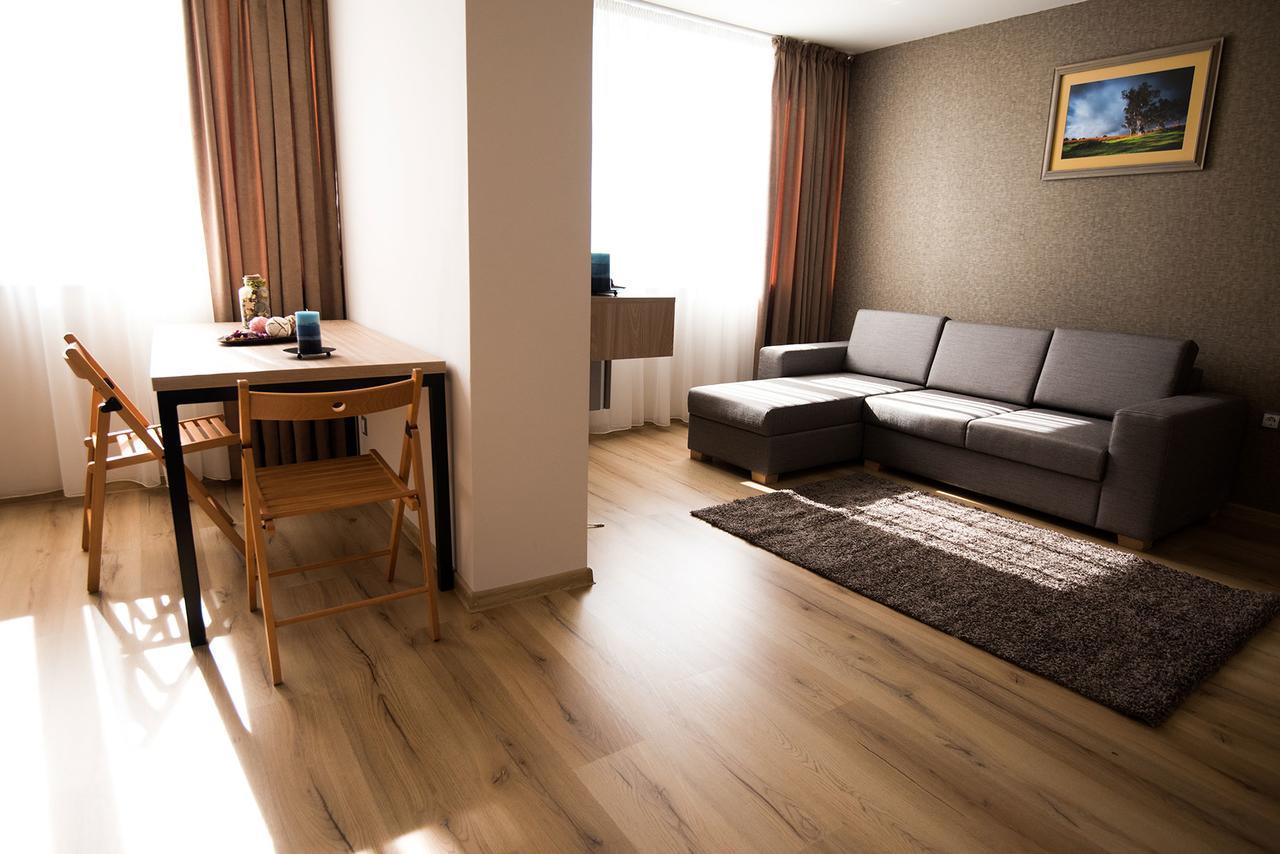 Court Inn Panagjurište Exteriér fotografie